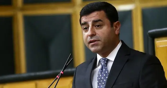 Kamu Gorevlisine Hakaret Davasinda Selahattin Demirtas Hakkinda Beraat Karari Verildi Son Dakika