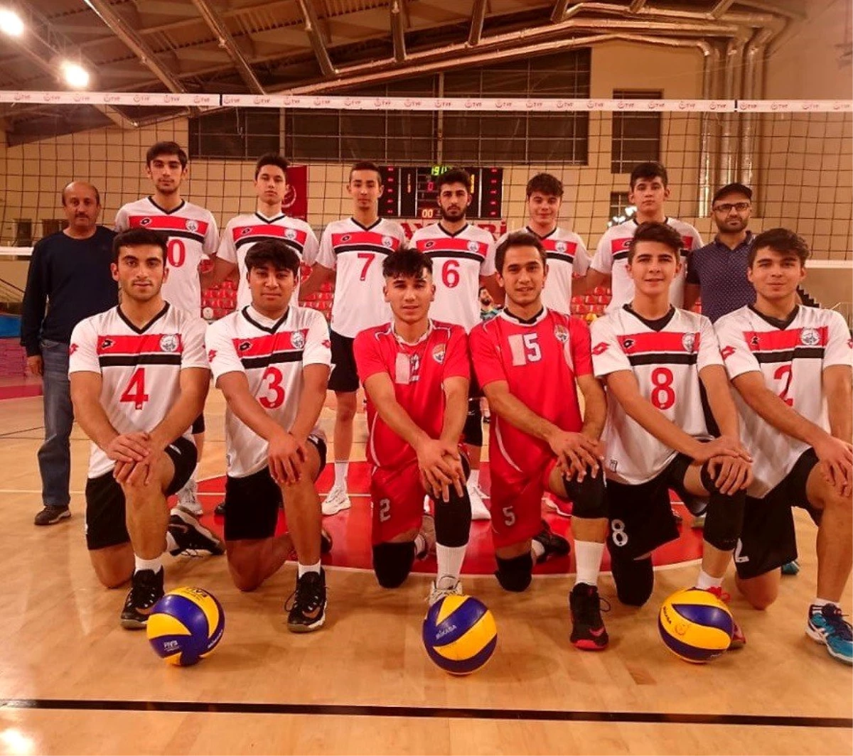 Melikgazi Voleybol Yıldız Takımı Kayseri Şampiyonu