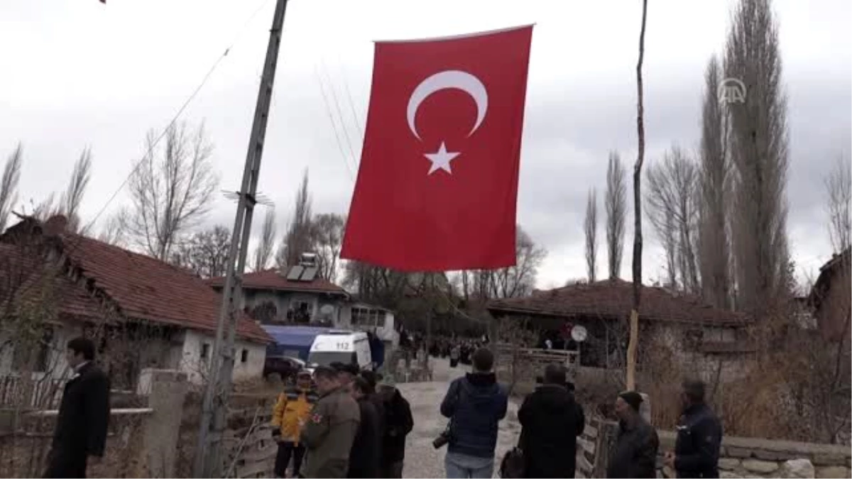 Yıldırım düşmesi sonucu şehit olan Duymaz son yolculuğuna uğurlandı