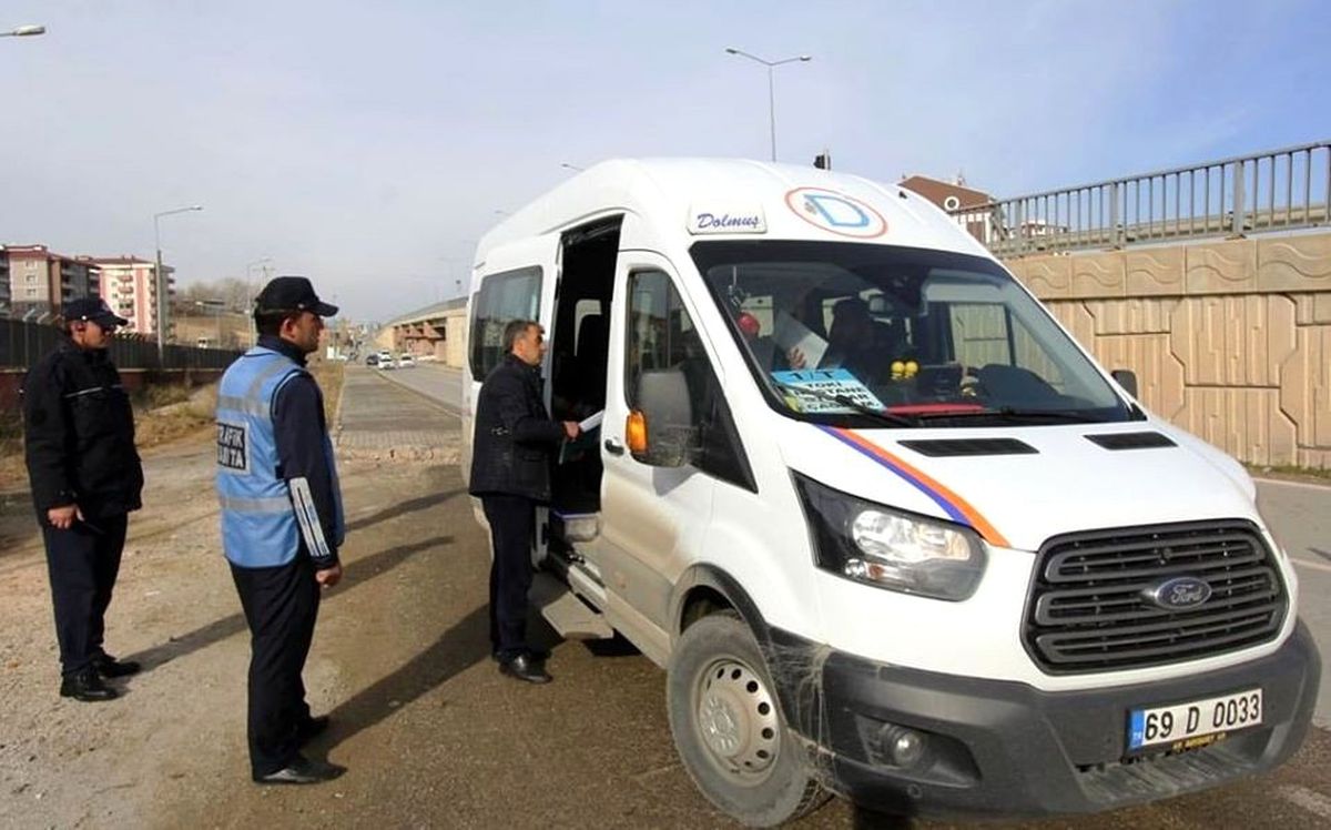 Zabıta ekiplerinden ulaşım denetimi