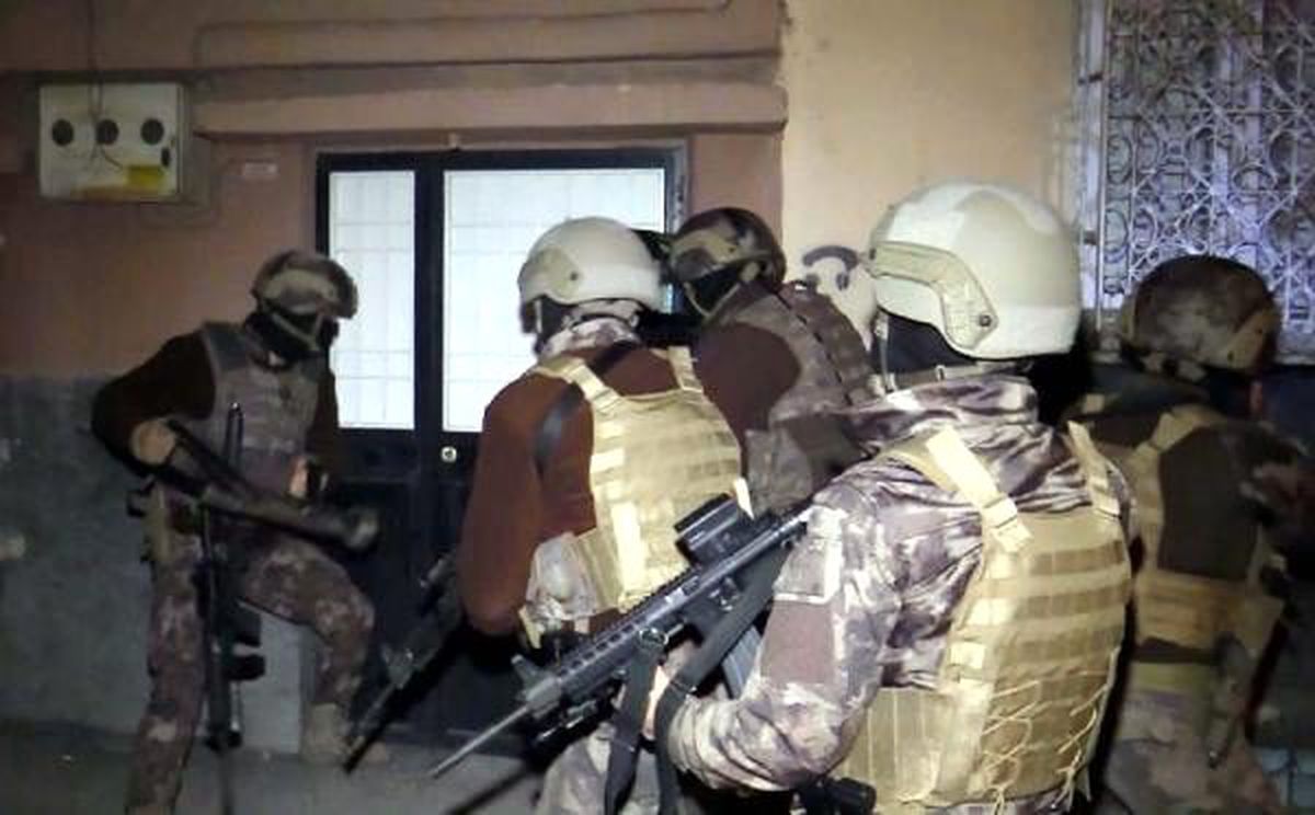 960 polisle 3 gün süren uyuşturucu operasyonu: 56 gözaltı