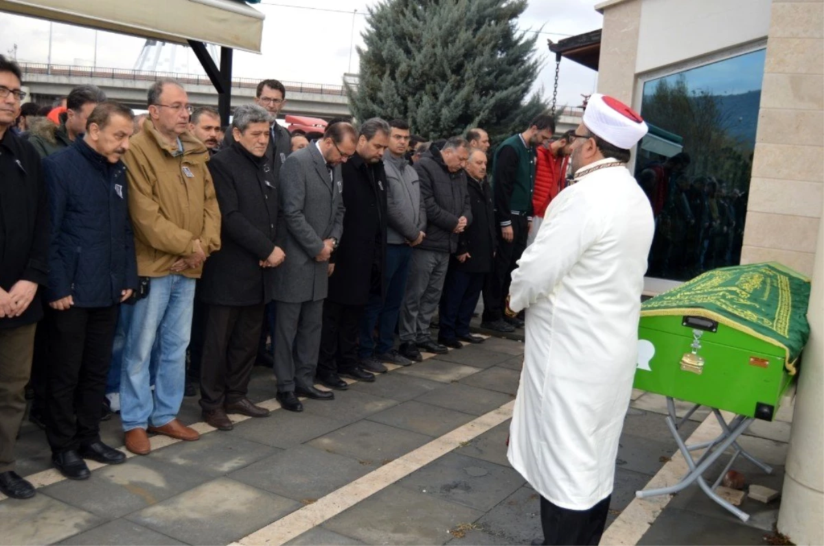 Afyonkarahisar\'da hayatını kaybeden profesör için tören düzenlendi