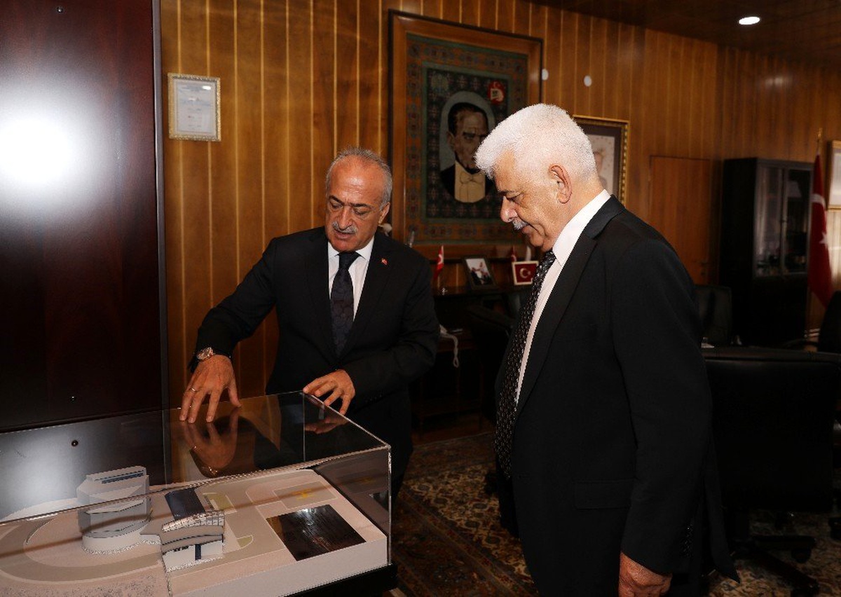 Atatürk Üniversitesi\'nde kariyer sohbetleri programı