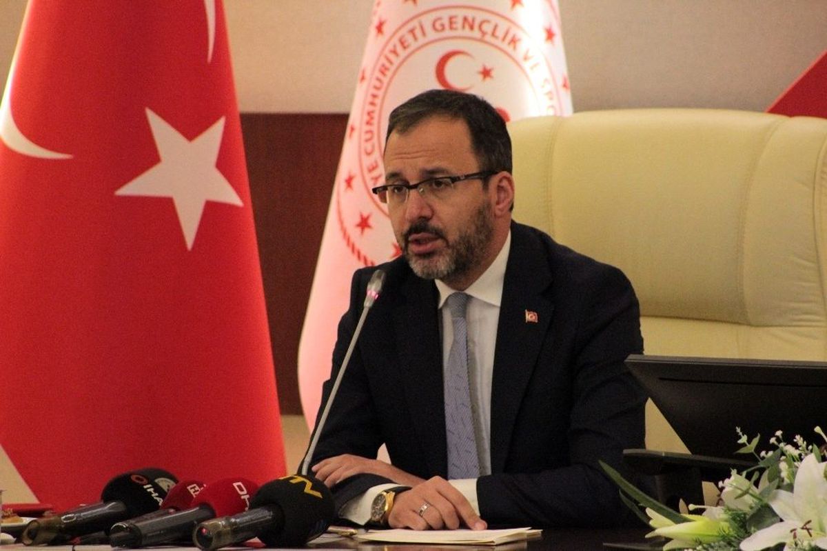 Bakan Kasapoğlu\'dan EURO 2020 kura değerlendirmesi