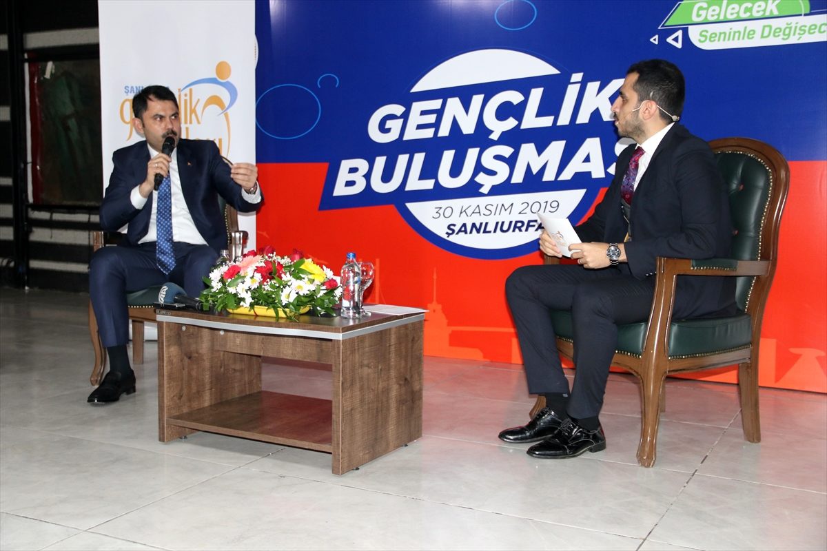Bakan Kurum: "Gençlerimizi, şehrin yönetimine dahil etmemiz gerektiğini düşündük"