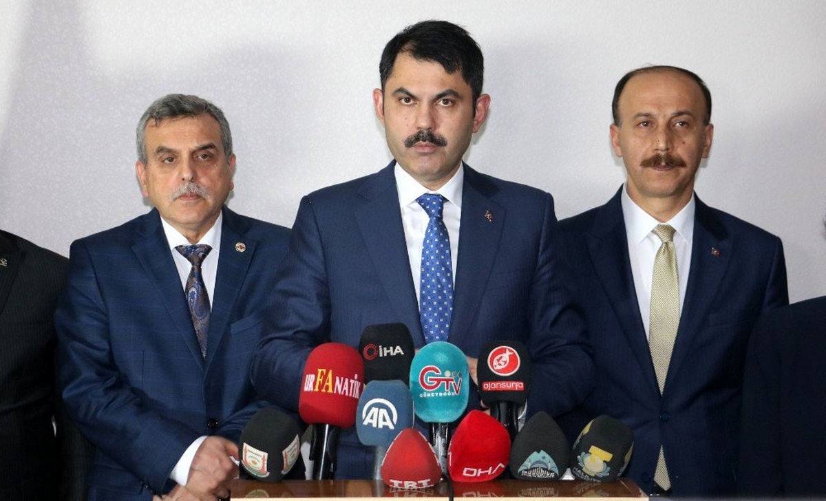 Bakan Kurum: "Kardeş ülke Arnavutluk\'a 500 tane konut yapıyoruz"