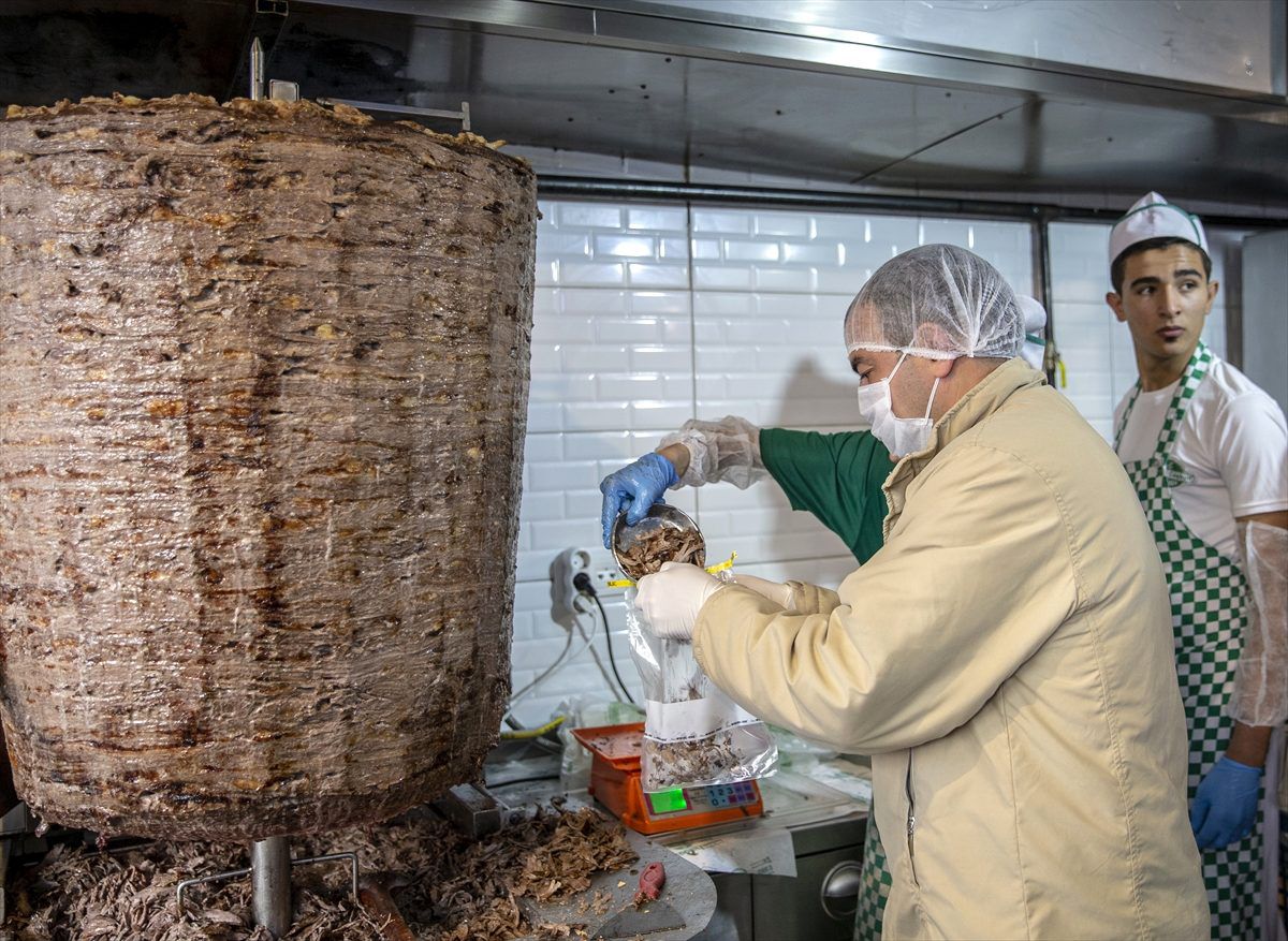 Başkentte döner ve fast food restoranları denetlendi