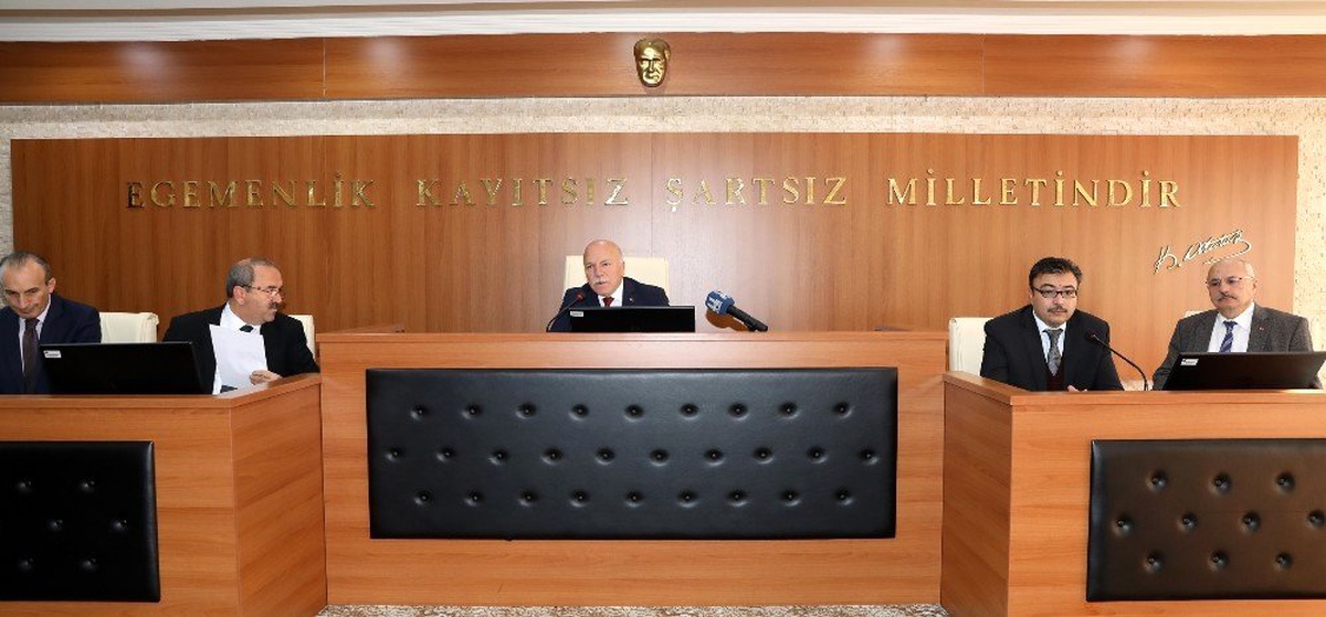 Büyükşehir\'in bütçesi oy birliğiyle kabul edildi