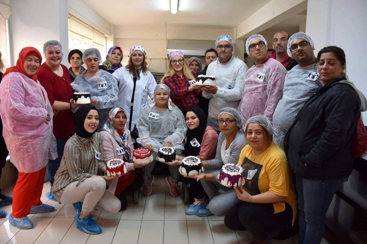 Engelleri birlikte aştılar