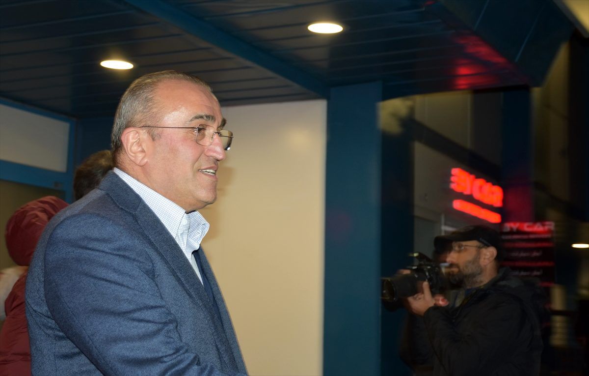 Galatasaray kafilesi Trabzon\'a geldi