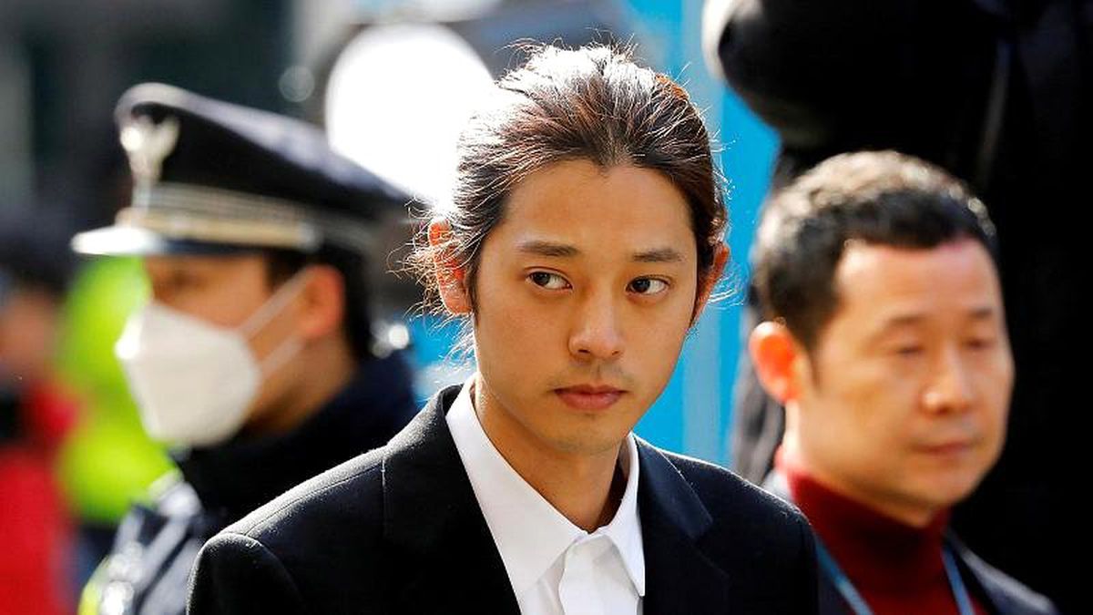 K-pop yıldızı Jung Joon-Young\'a \'tecavüz\'den 6 yıl hapis cezası
