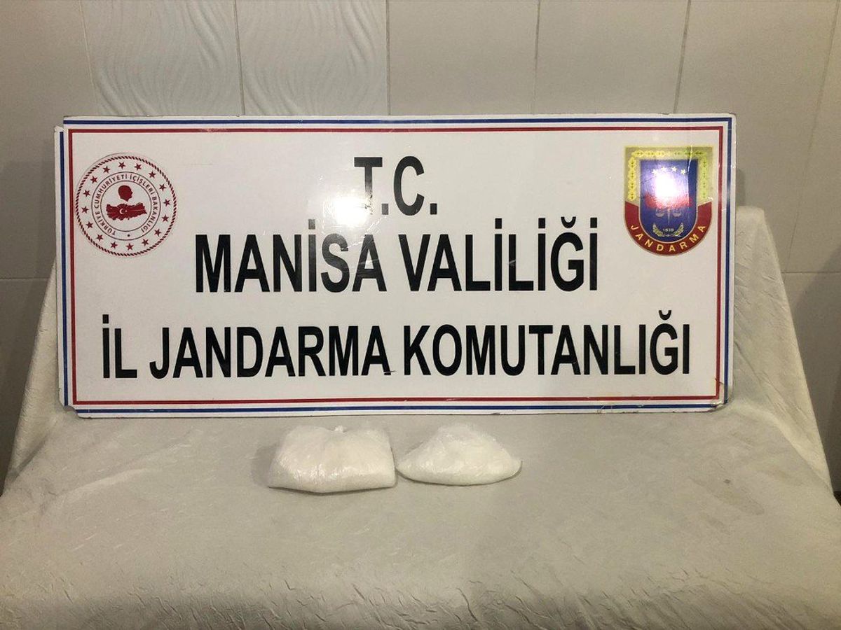 Manisa\'da uyuşturucu çetesi çökertildi