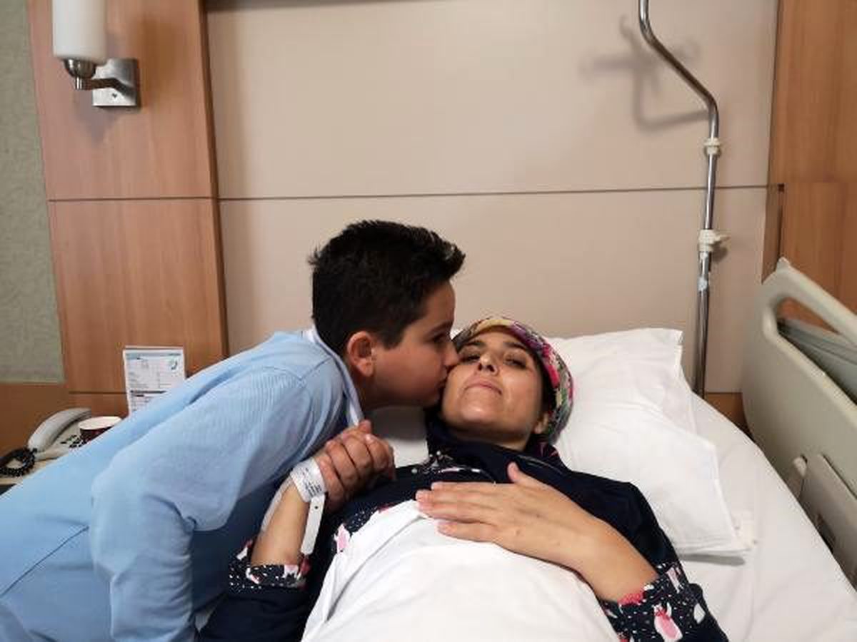 Oğlu için 7 saatlik ameliyatı göze aldı