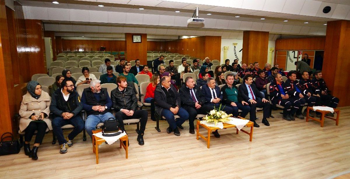 AFAD\'dan gönüllüler için bilgilendirme toplantısı