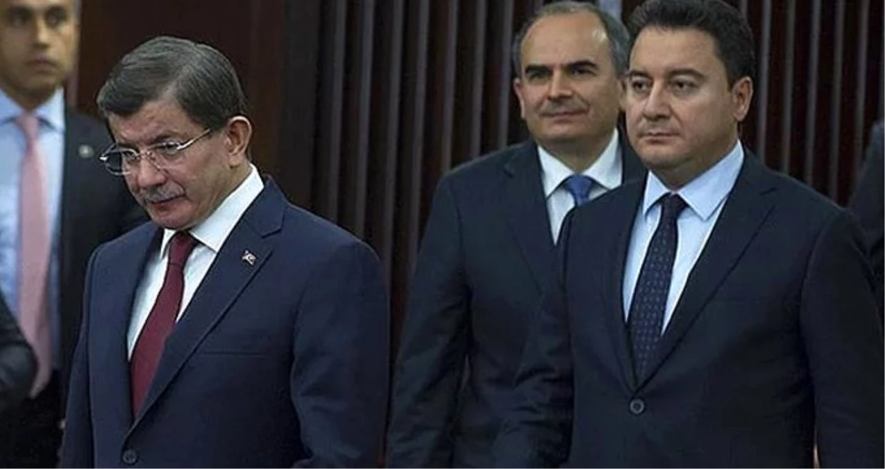 Ahmet Davutoğlu ve Ali Babacan arasında rekabet yaşandığı iddiası gündem yarattı