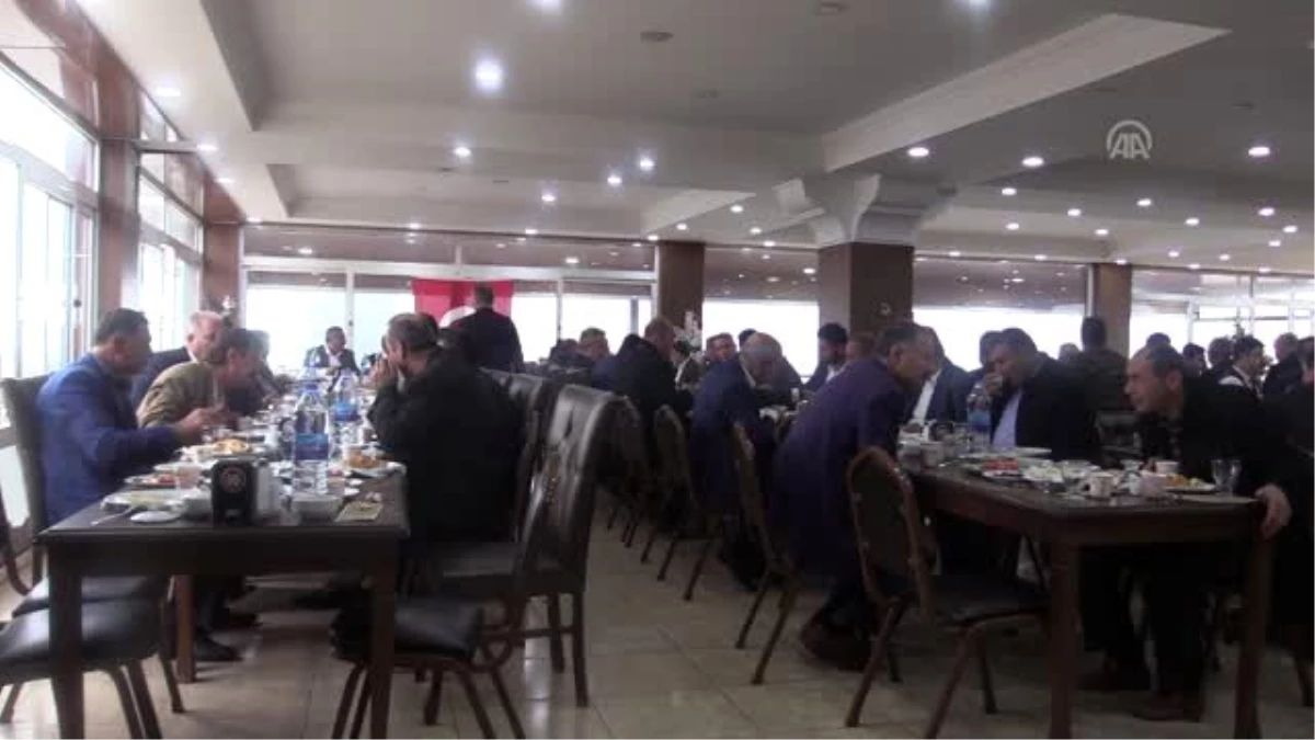 AK Parti Hatay milletvekilleri muhtarlarla buluştu