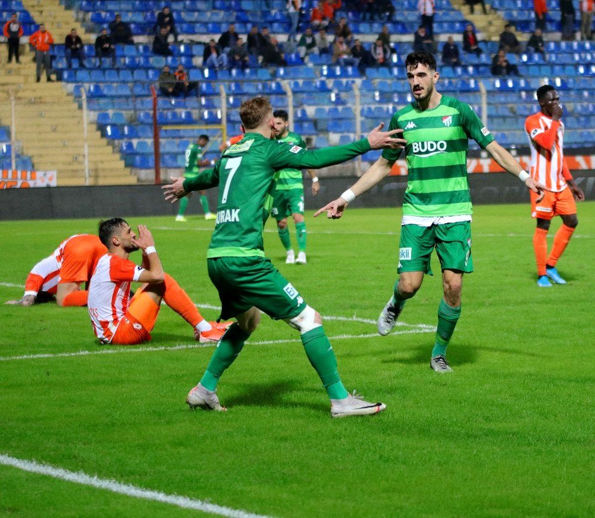 Bursaspor\'un bileği bükülmüyor