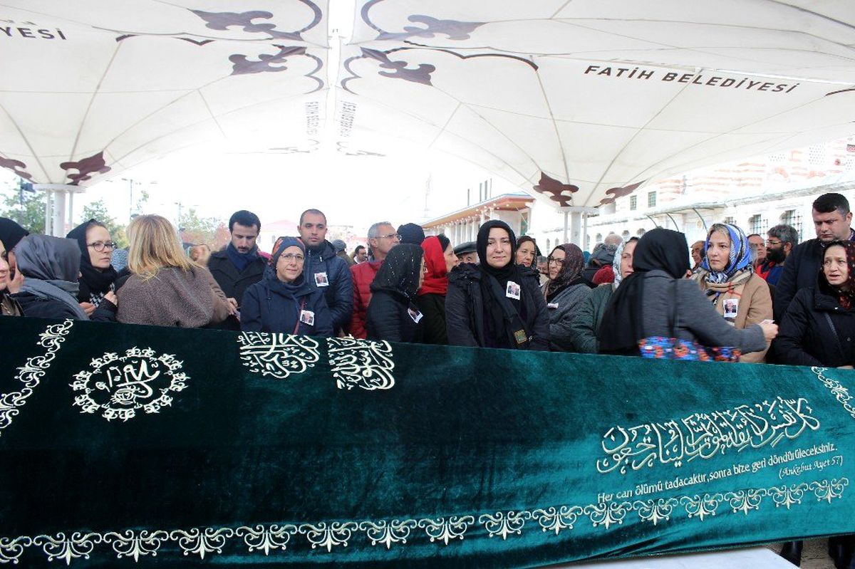Cilt sanatı üstadı İslam Seçen, son yolculuğuna uğurlandı