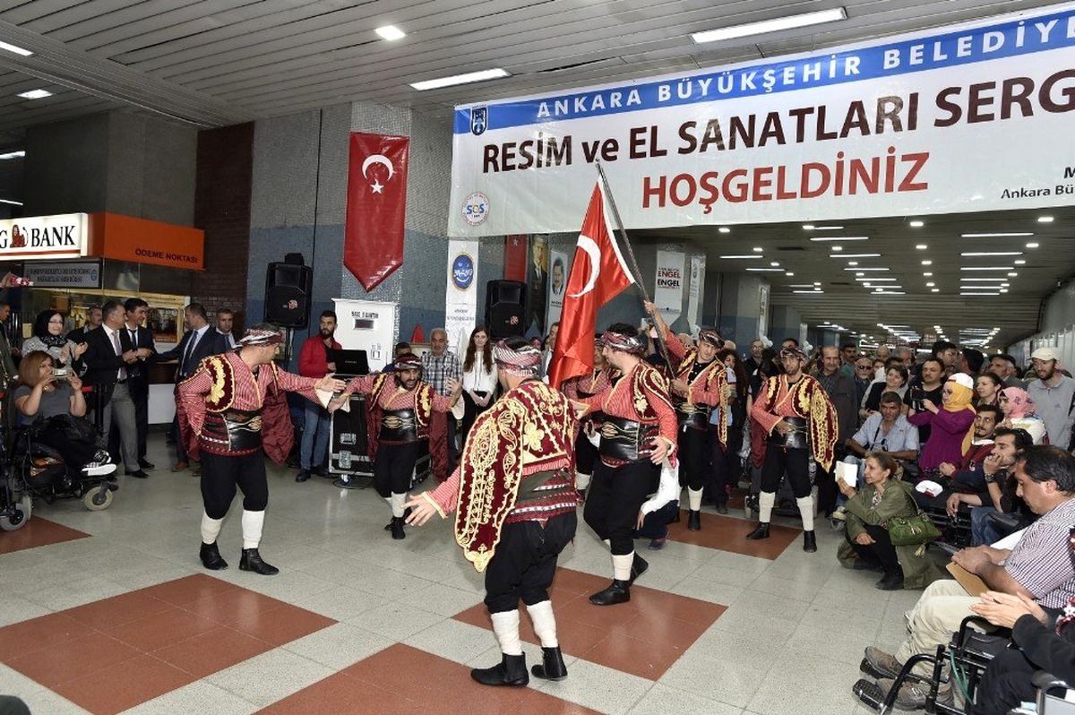 \'Dünya Engelliler Günü\'nde "Sevgi Engel Tanımaz" etkinliği