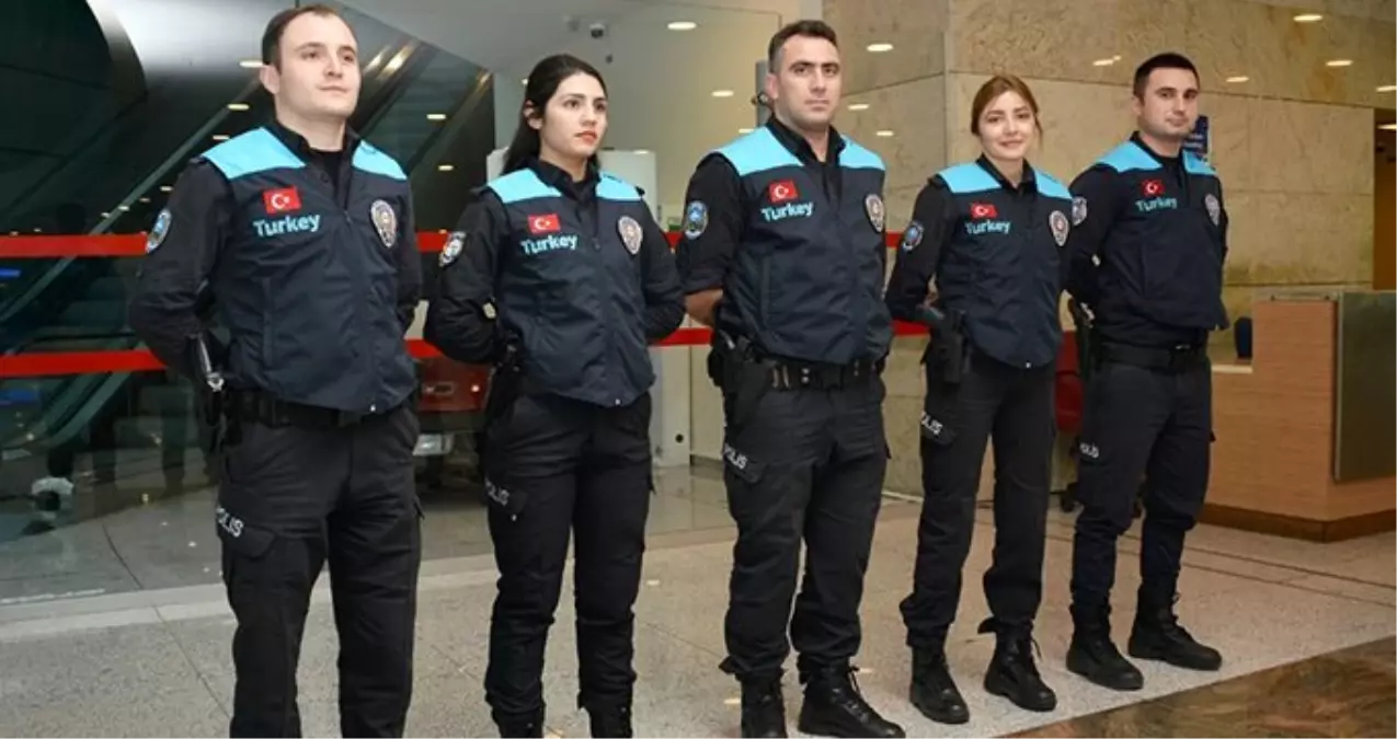 İçişleri Bakanı Soylu talimat verdi! Pasaport polislerinin kıyafetleri değişti