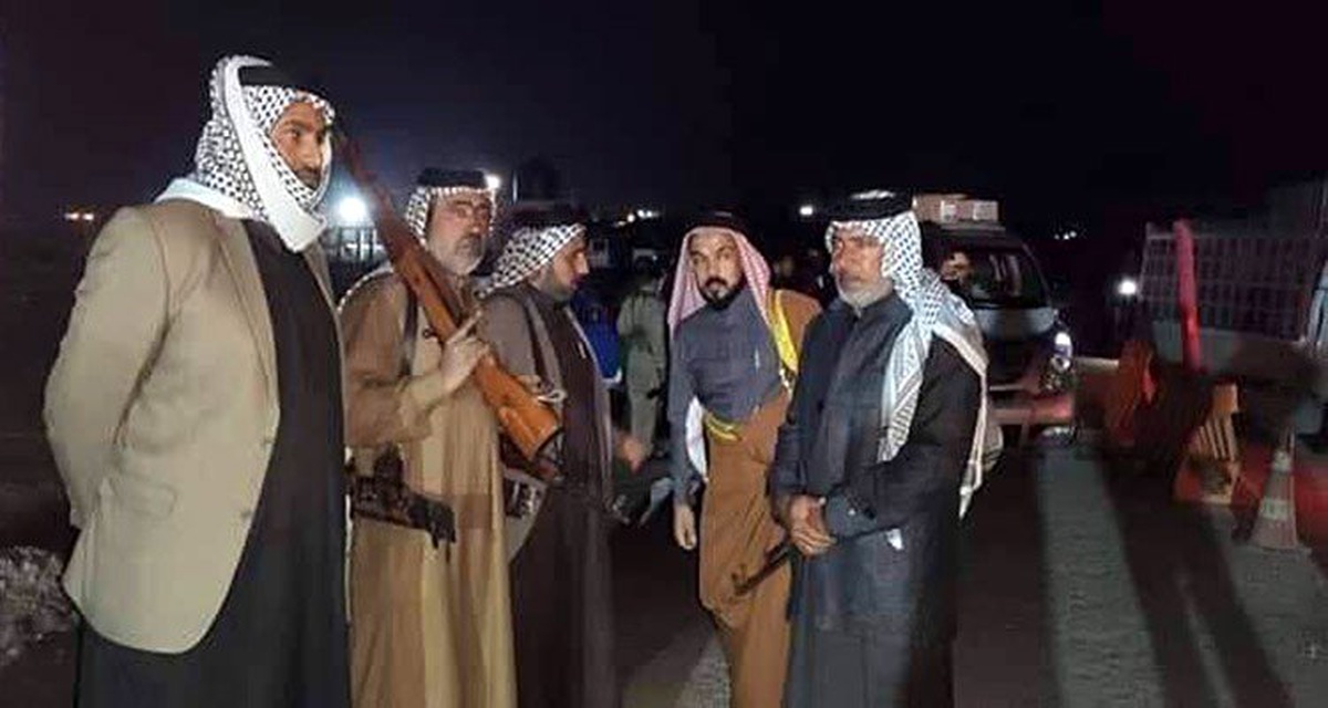 Irak\'ın Zikar kentinde aşiretler kontrol noktası kurdu
