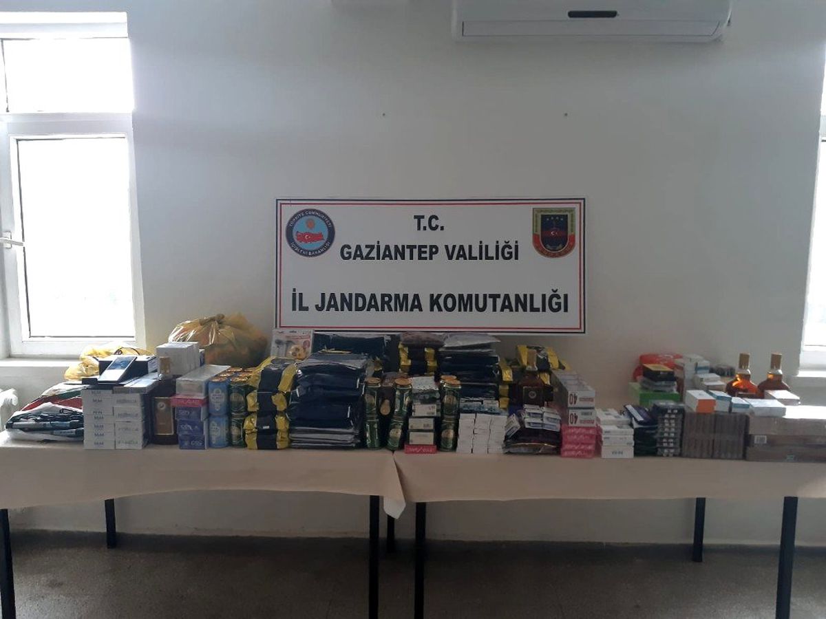 Jandarma kaçakçılara göz açtırmıyor