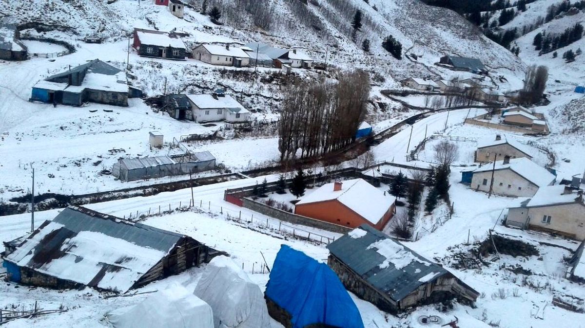 Kars\'ta deprem paniğe neden oldu