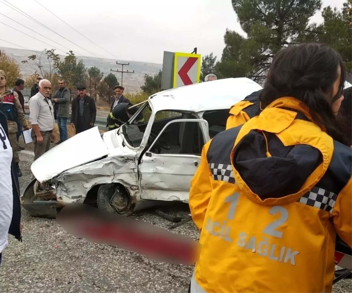 Kazada ağır yaralanan genç hayatını kaybetti