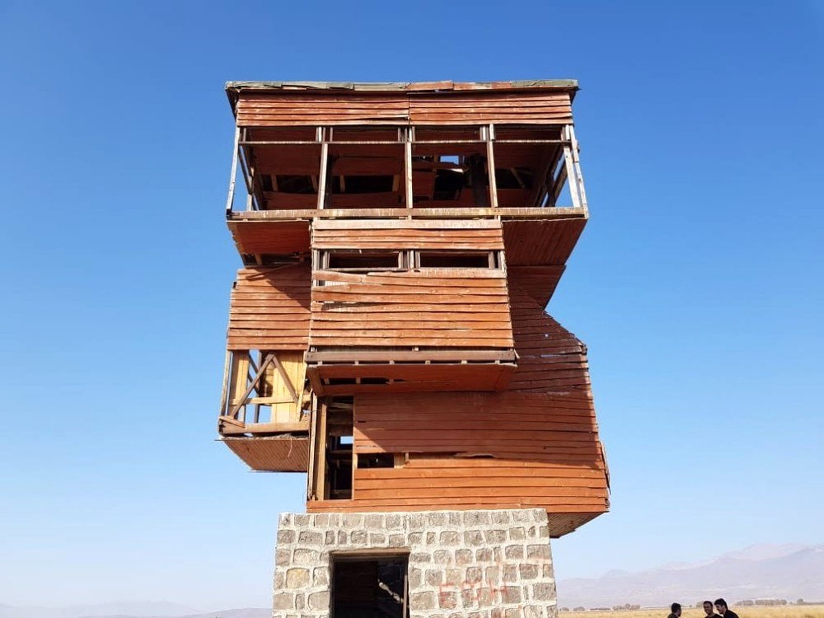Kuş Gözetleme Kulesi Tadilat Bekliyor