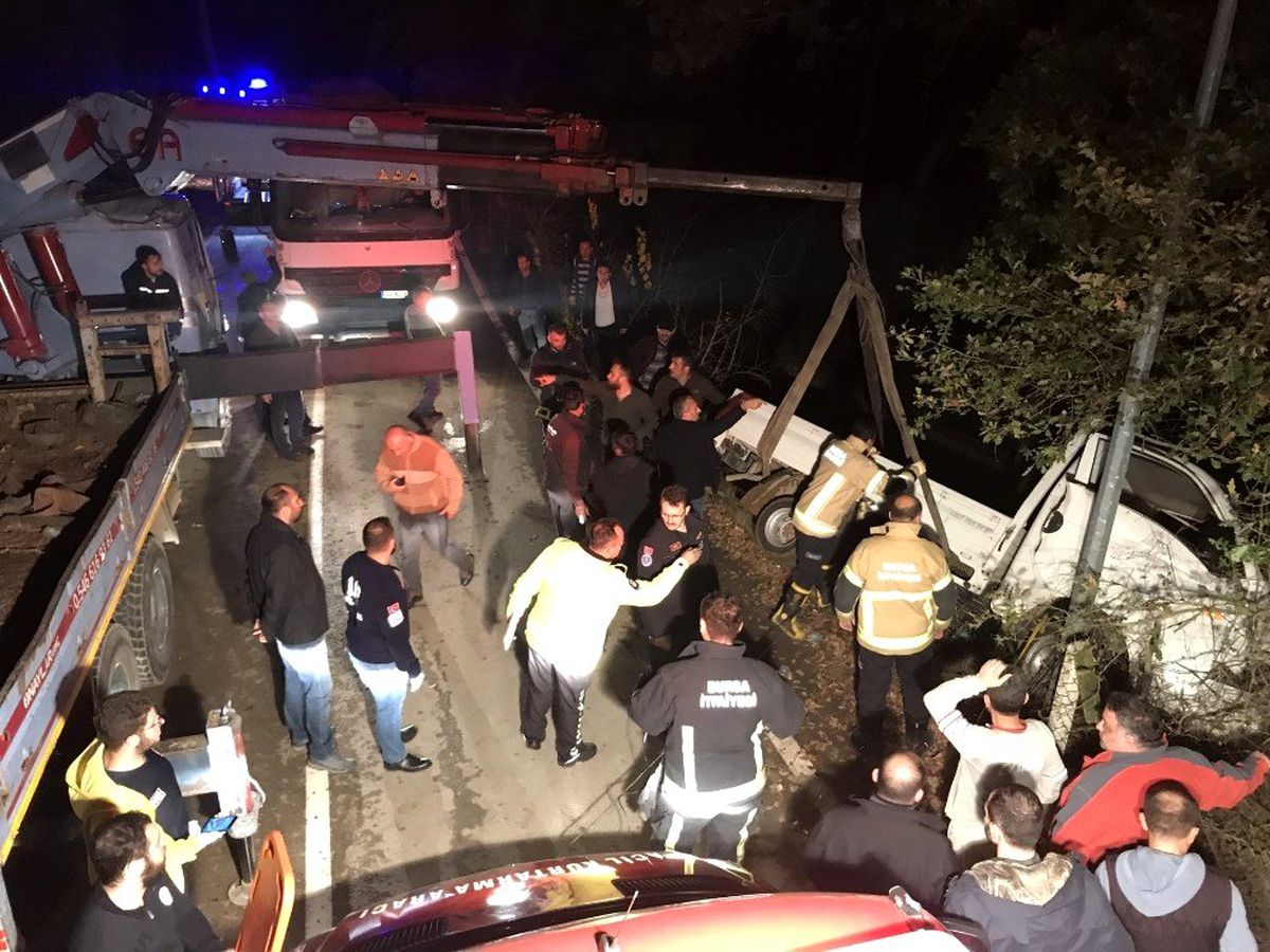 Uçurum kenarında can pazarı