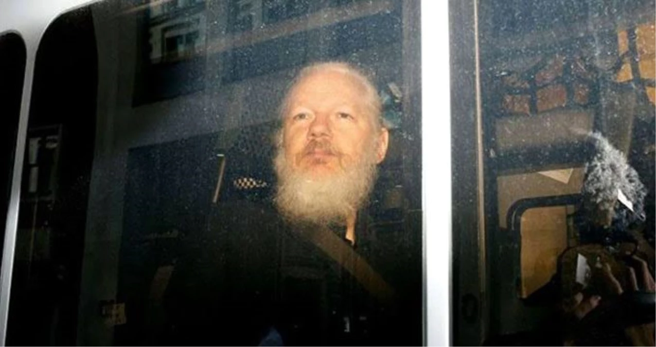 Wikileaks\'in kurucusu Jullian Assange cezaevinde saldırıya uğradı
