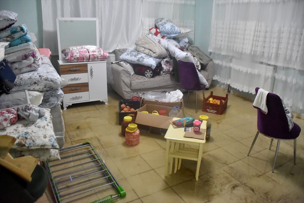 Adıyaman\'da sağanak etkili oldu