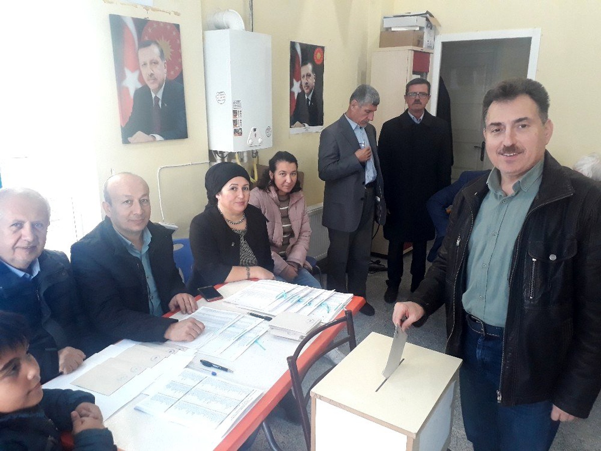 AK Parti Çanakkale teşkilatında coşkulu seçim