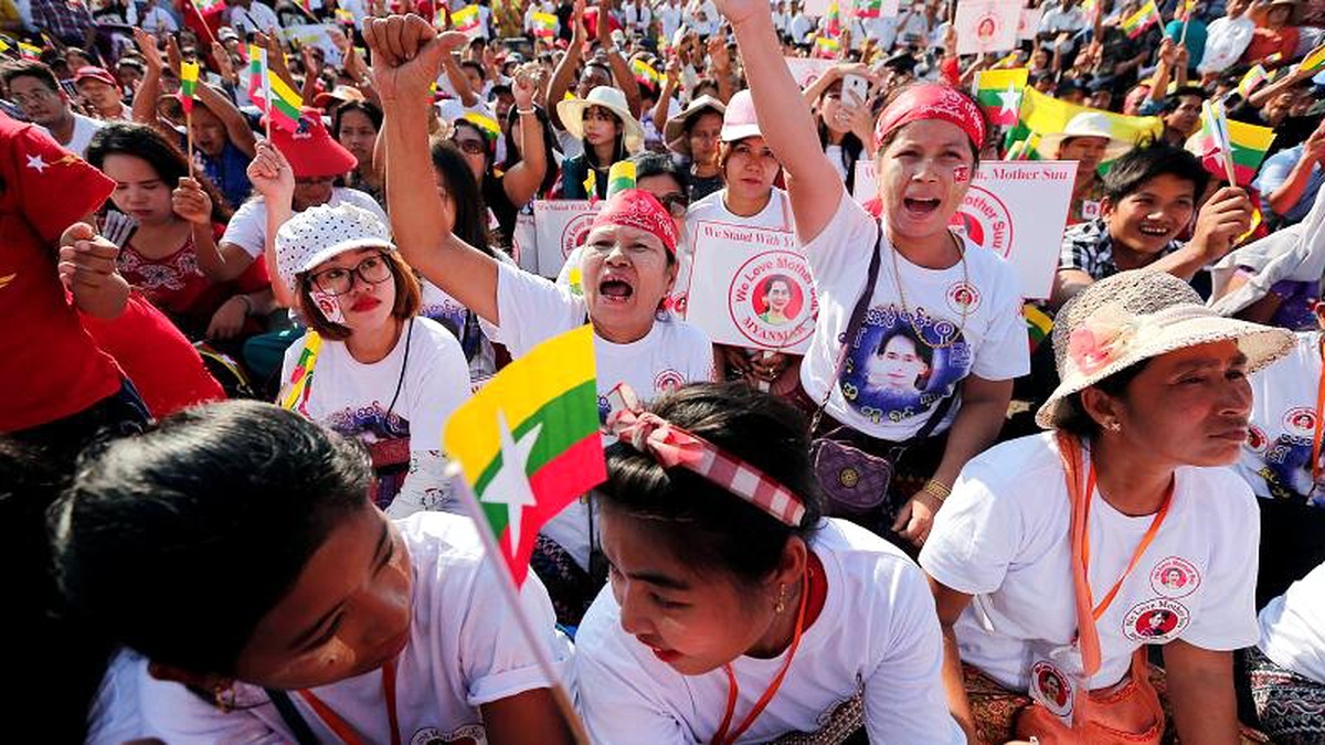 Arakanlı Müslümanlarla ilgili Lahey\'deki duruşmaya hazırlanan Myanmarlı lidere destek kampanyası