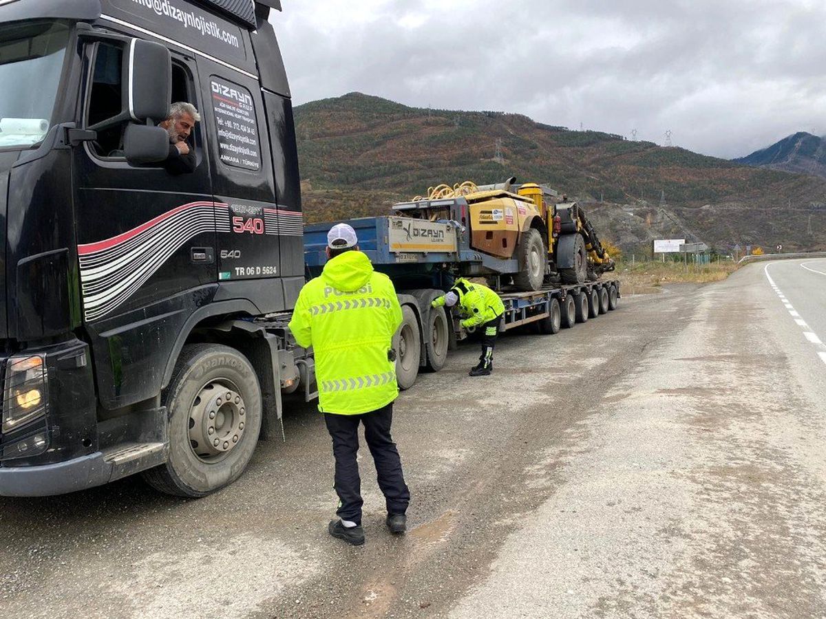 Artvin\'de kış lastiği denetimleri