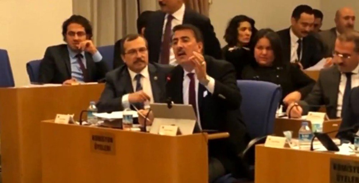 Aydemir: \'Cumhurbaşkanımız mertliğin timsalidir\'