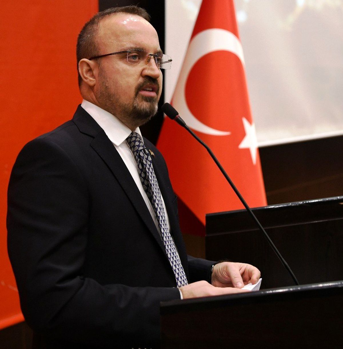 Bülent Turan: \'Engelsiz bir dünya sevgiyle mümkün\'