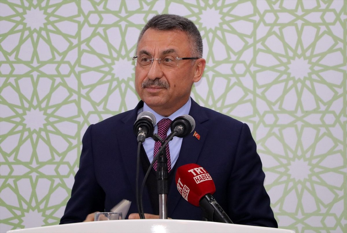 Cumhurbaşkanı Yardımcısı Oktay, "Hayaller Gerçekleşiyor" toplantısına katıldı