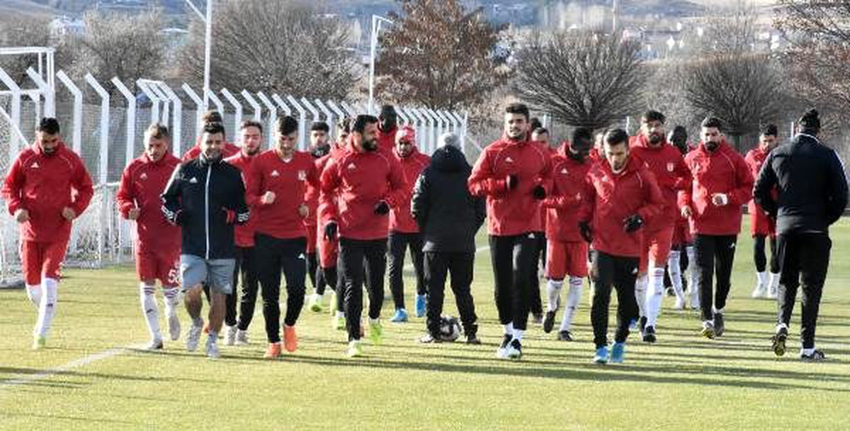 Demir Grup Sivasspor\'da kupa mesaisi