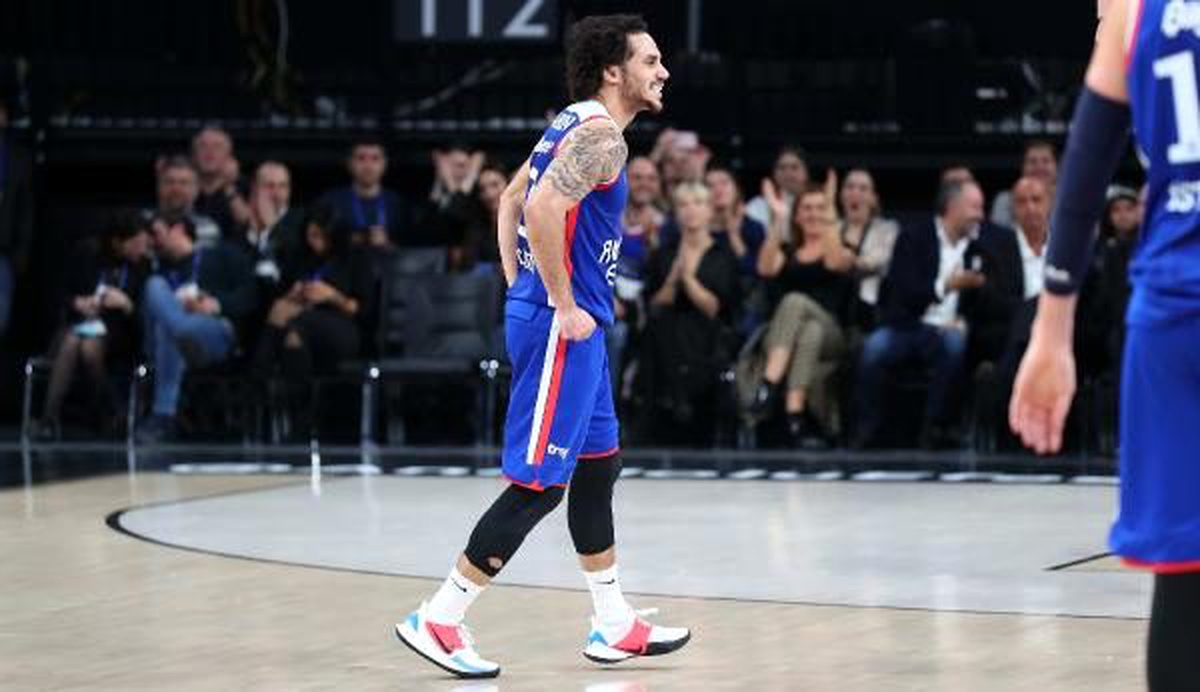EuroLeague\'de Kasım ayının MVP\'si Larkin
