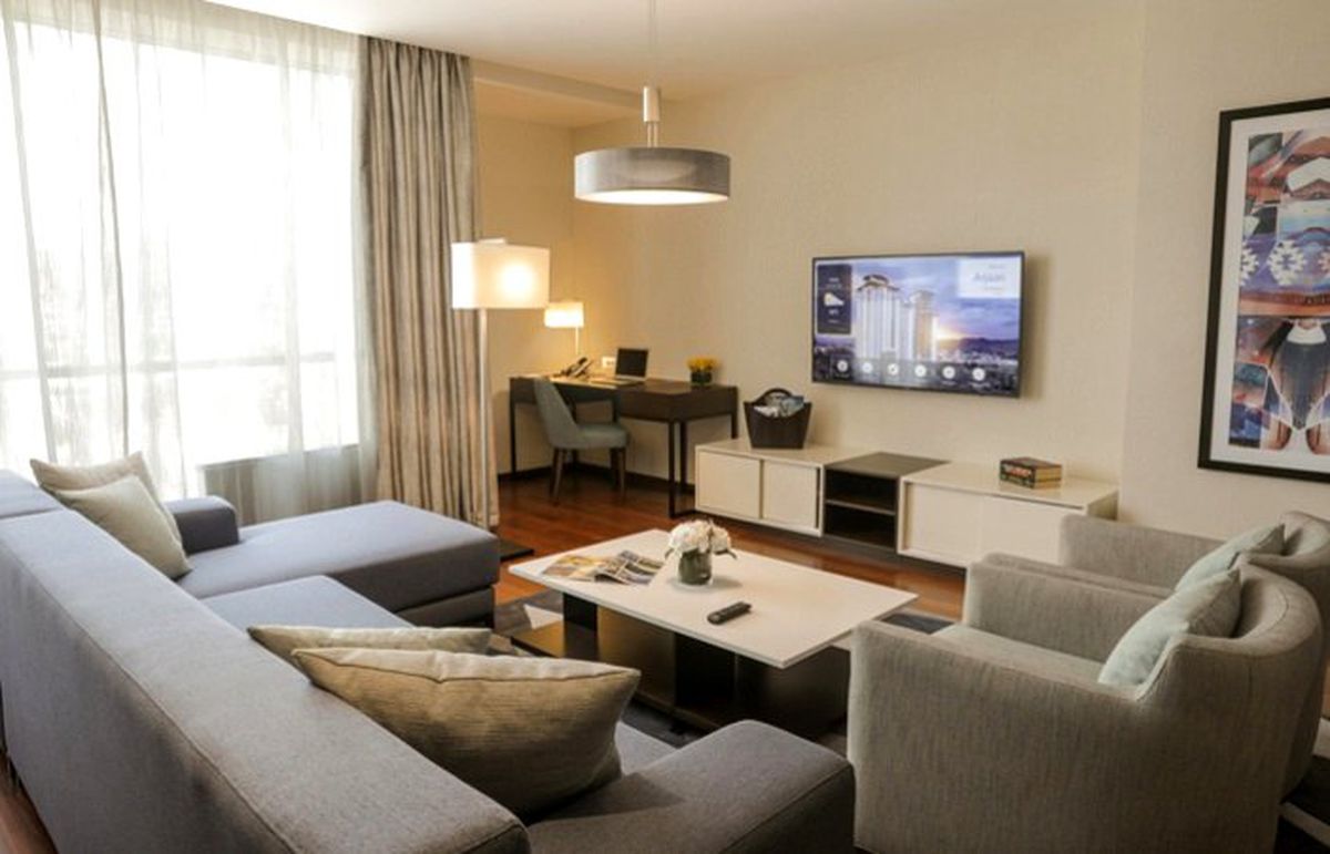 Hotelya’dan Balkanlar çıkarması