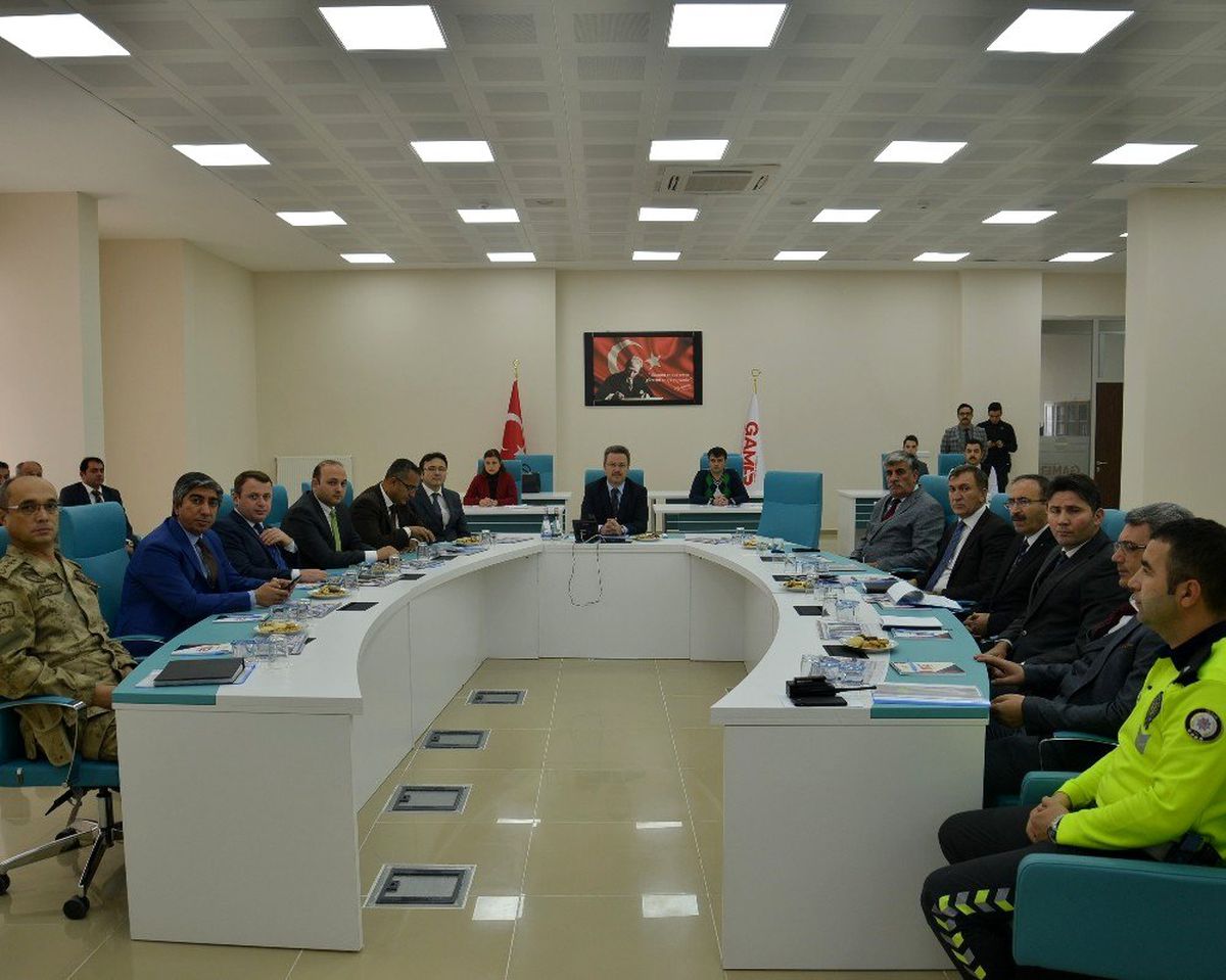 Iğdır\'da karla mücadele toplantısı yapıldı