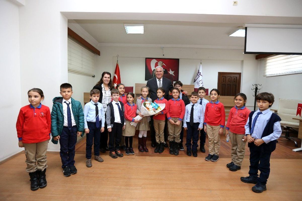 Miniklerden Başkan Atay\'a ziyaret