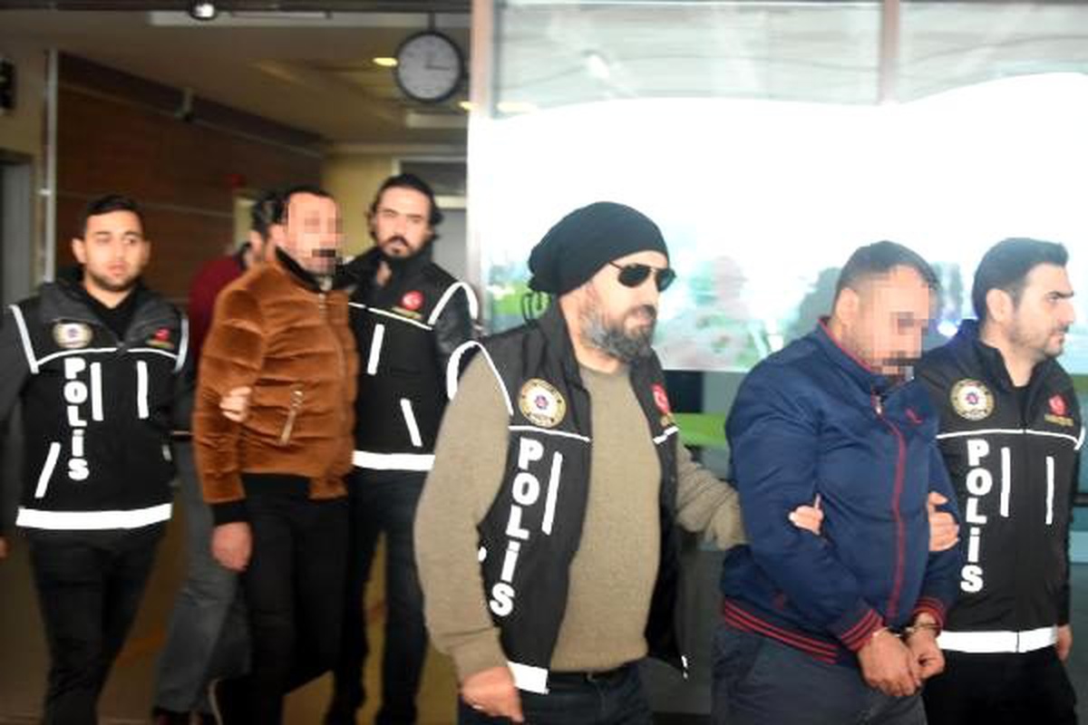 TIR\'ın yedek deposunda 165 kilo eroin ele geçirildi