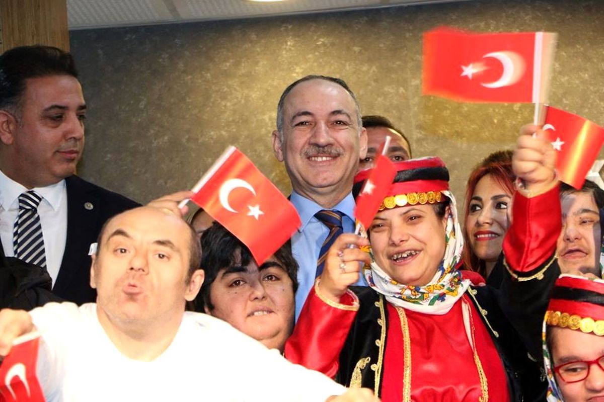 Başkan Saygılı: "Engelli kardeşlerimizin yanındayız"
