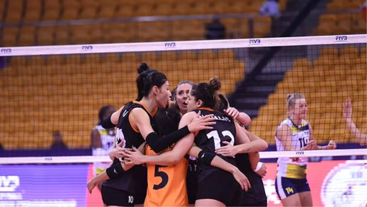 Imoco Volley: 3 - Eczacıbaşı VitrA: 1