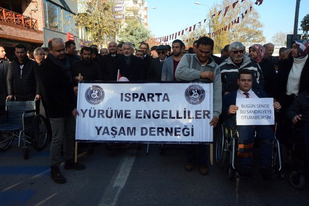 Isparta\'dan "Asıl engel sevgisizliktir" mesajı