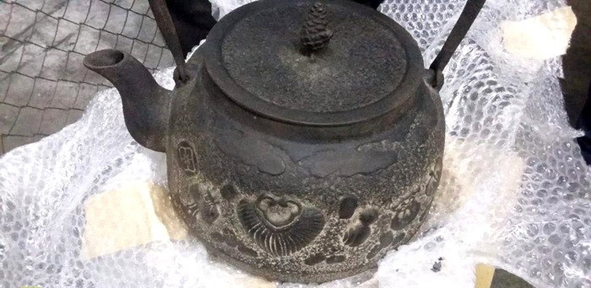 Japonya\'dan Ukrayna\'ya getirilen tarihi eserler sınırda yakalandı