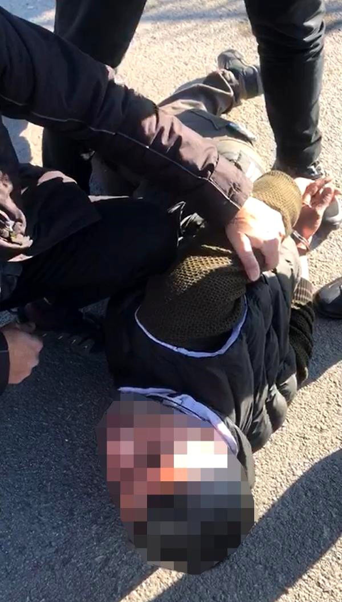 Kendisini polis olarak tanıttığı kadının 230 bin TL\'sini alırken suçüstü yakalandı
