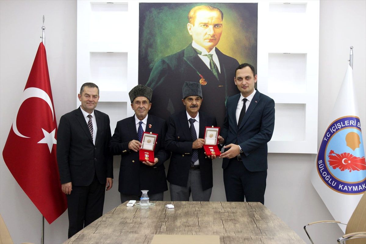 Kıbrıs gazilerine madalya takdim edildi